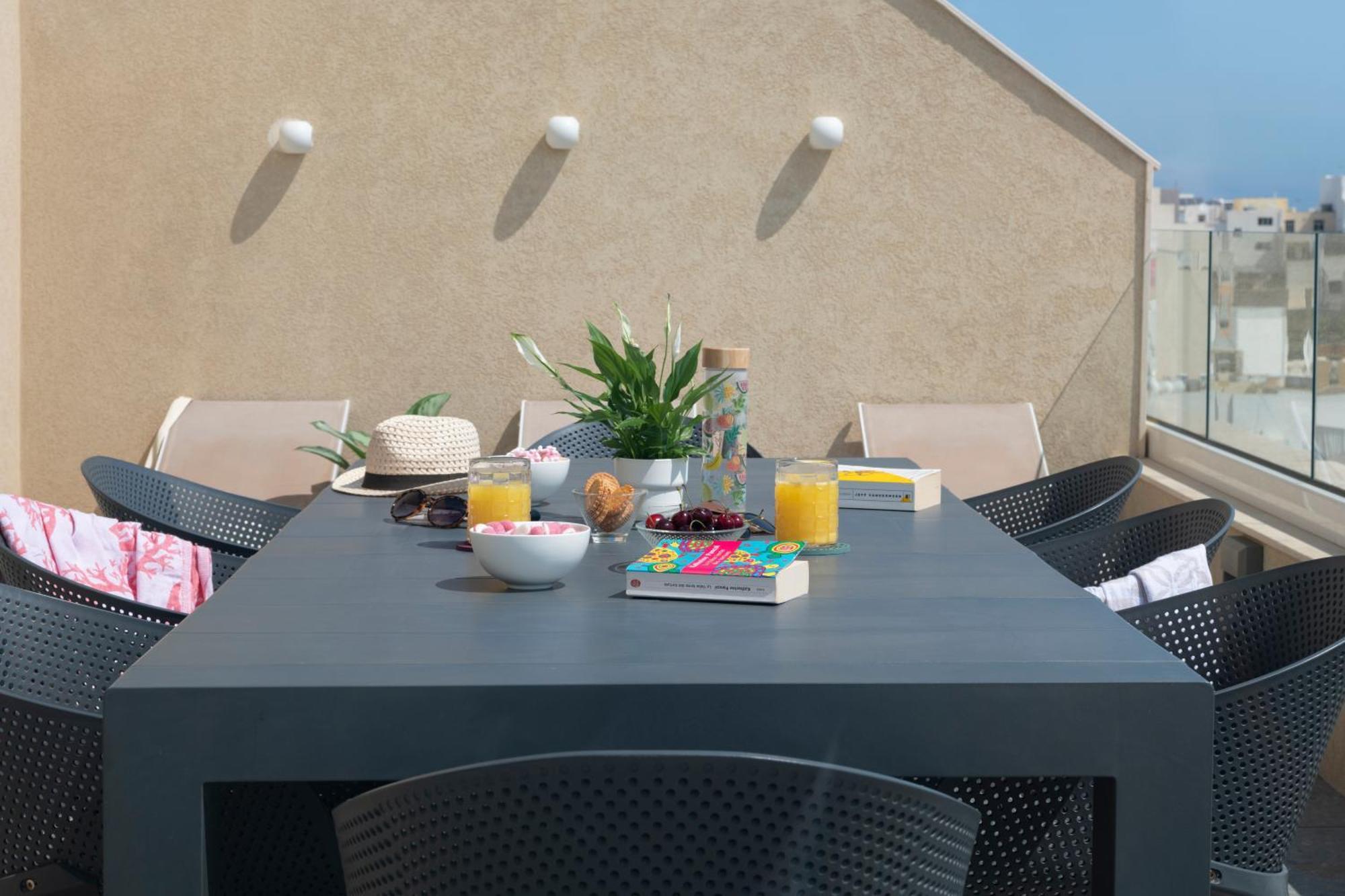 Staymela Apartments - Kappara エクステリア 写真
